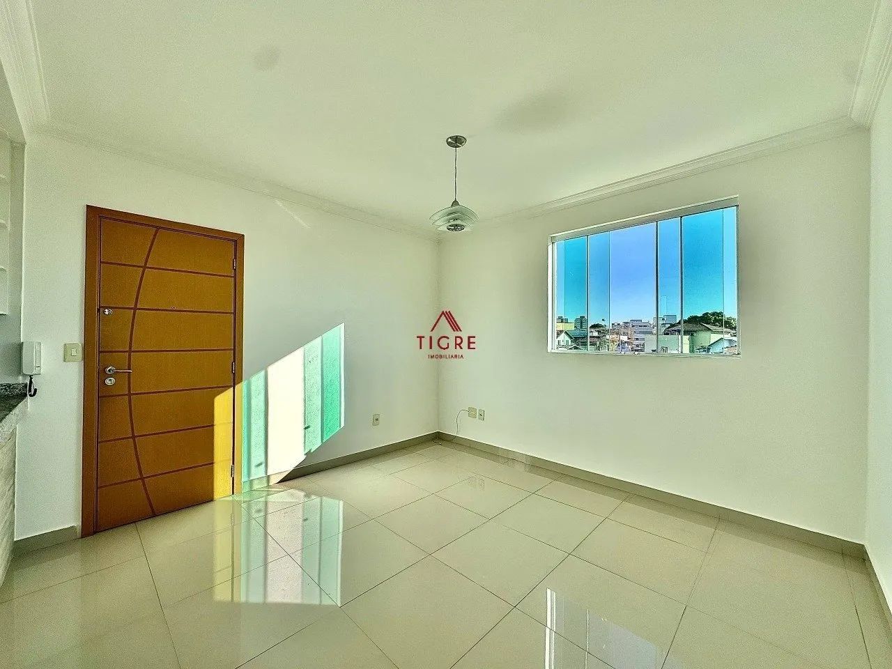 Apartamento com 3 quartos para locação, 80m² - Foto 2