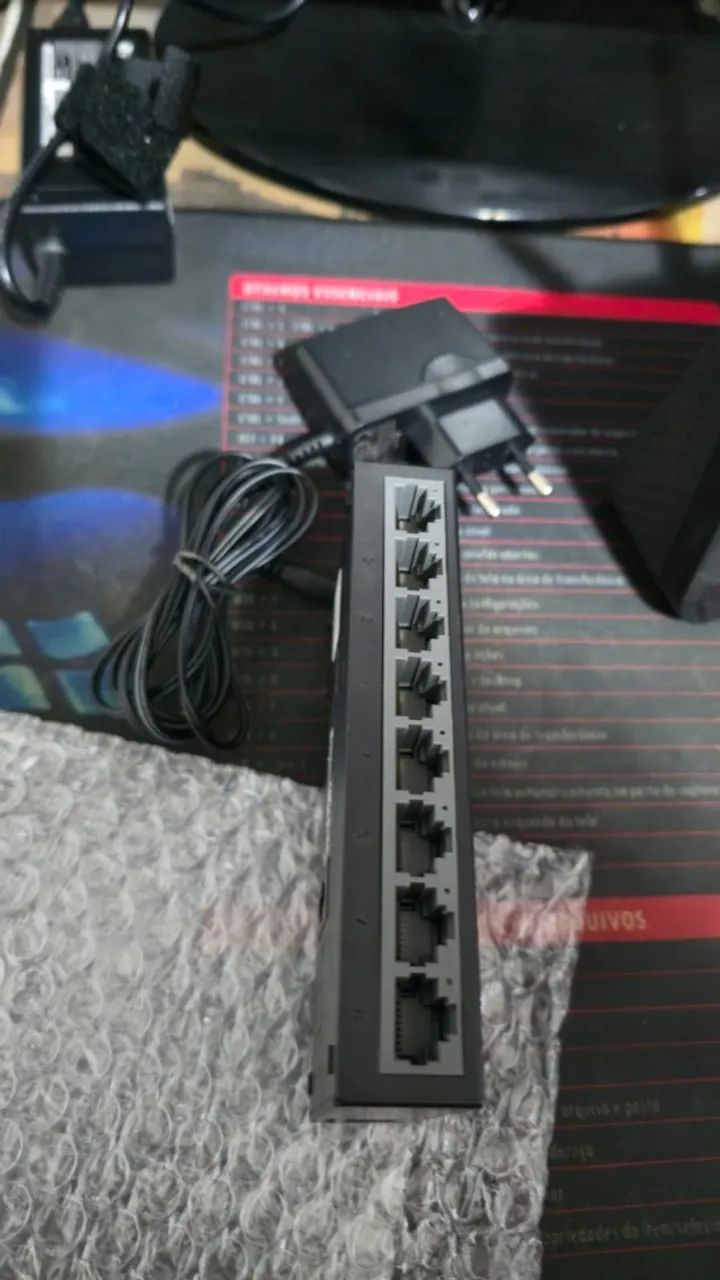 Switch Hub Tp-link 8 Portas Gigabit 10/100/1000 Ls1008g - Foto 4