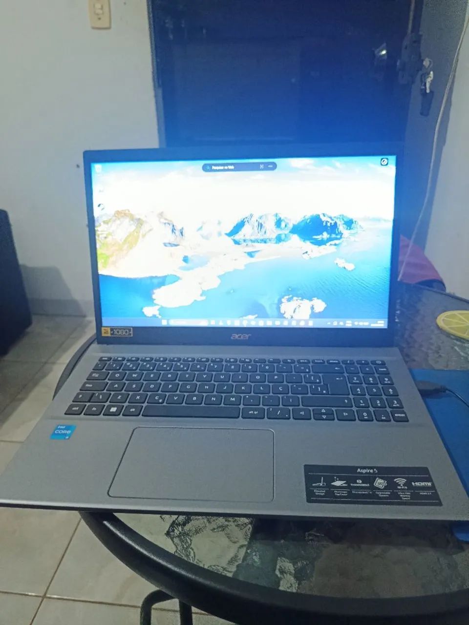 Notebook semi novo Acer 