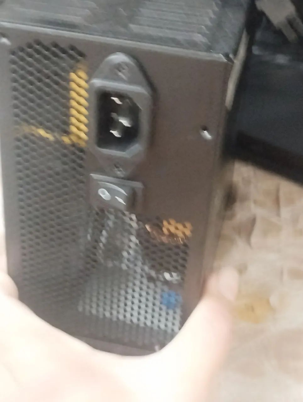 Fonte MSI 650w 80 plus bronze 