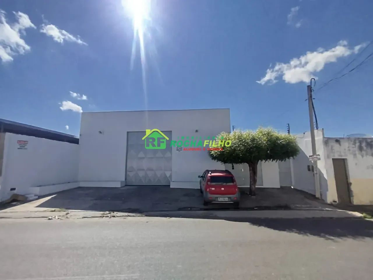 GALPÃO COMERCIAL