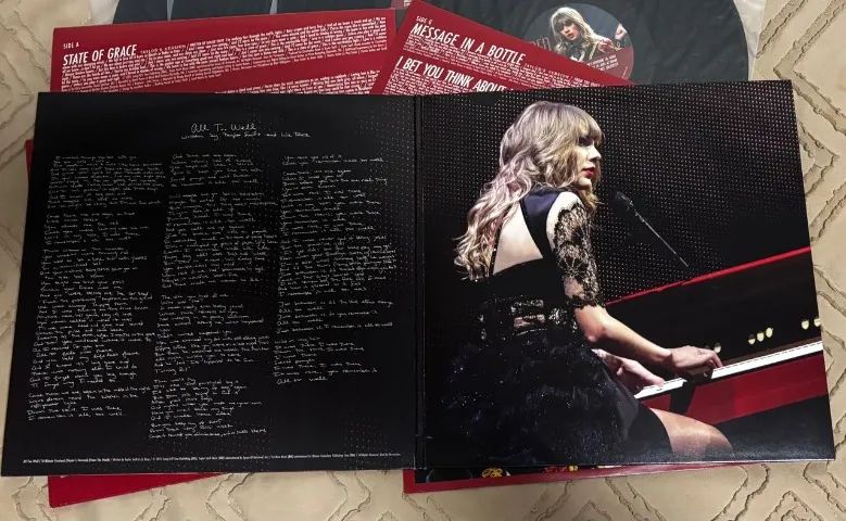 Vinil Red (Taylor's Version) - Taylor Swift - Foto 2