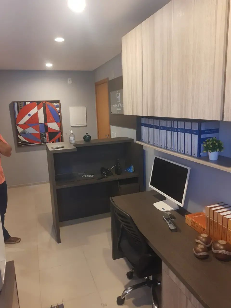 MO111 Aluga Sala Comercial no Ed. Evolution