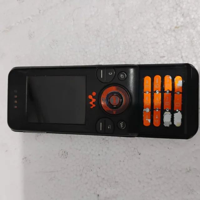 Antigo Celular Sony Ericsson para Retirada de peças. - Foto 5
