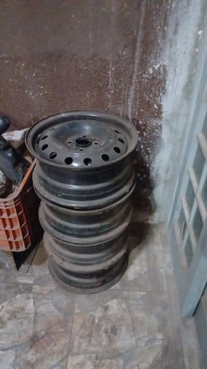 Jogo de  Rodas de Ferro Aro 14 - Foto 2