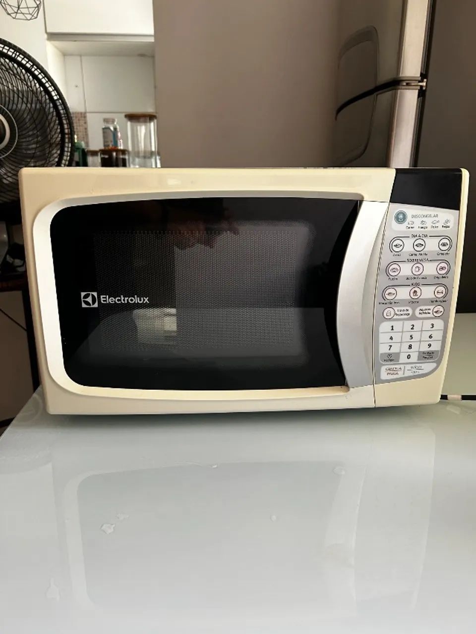 MICROONDAS ELETROLUX 20L