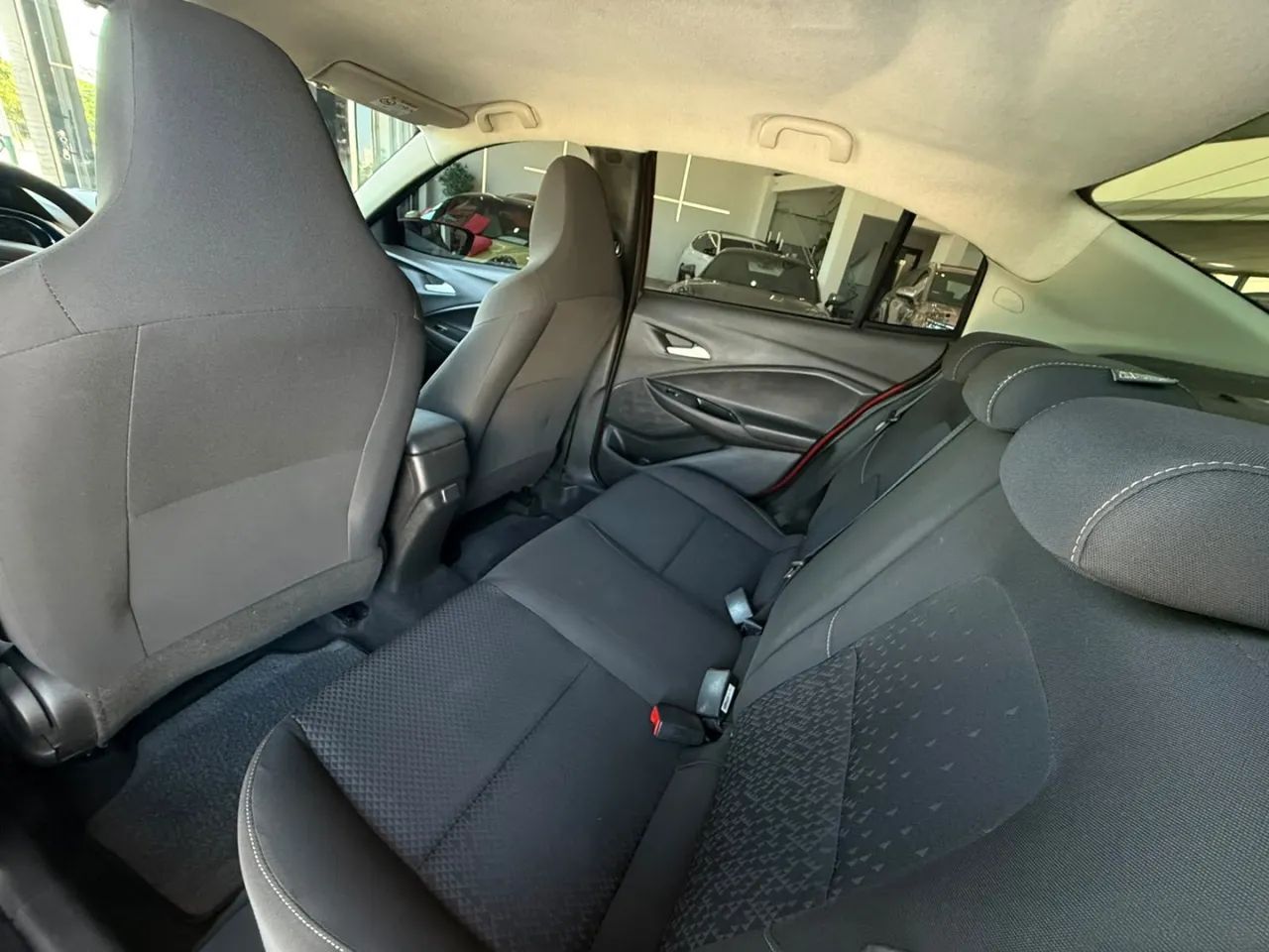 Chevrolet Onix Hatch LTZ 1.0 12V TB Flex Mec. 4P, foto 16 de 17