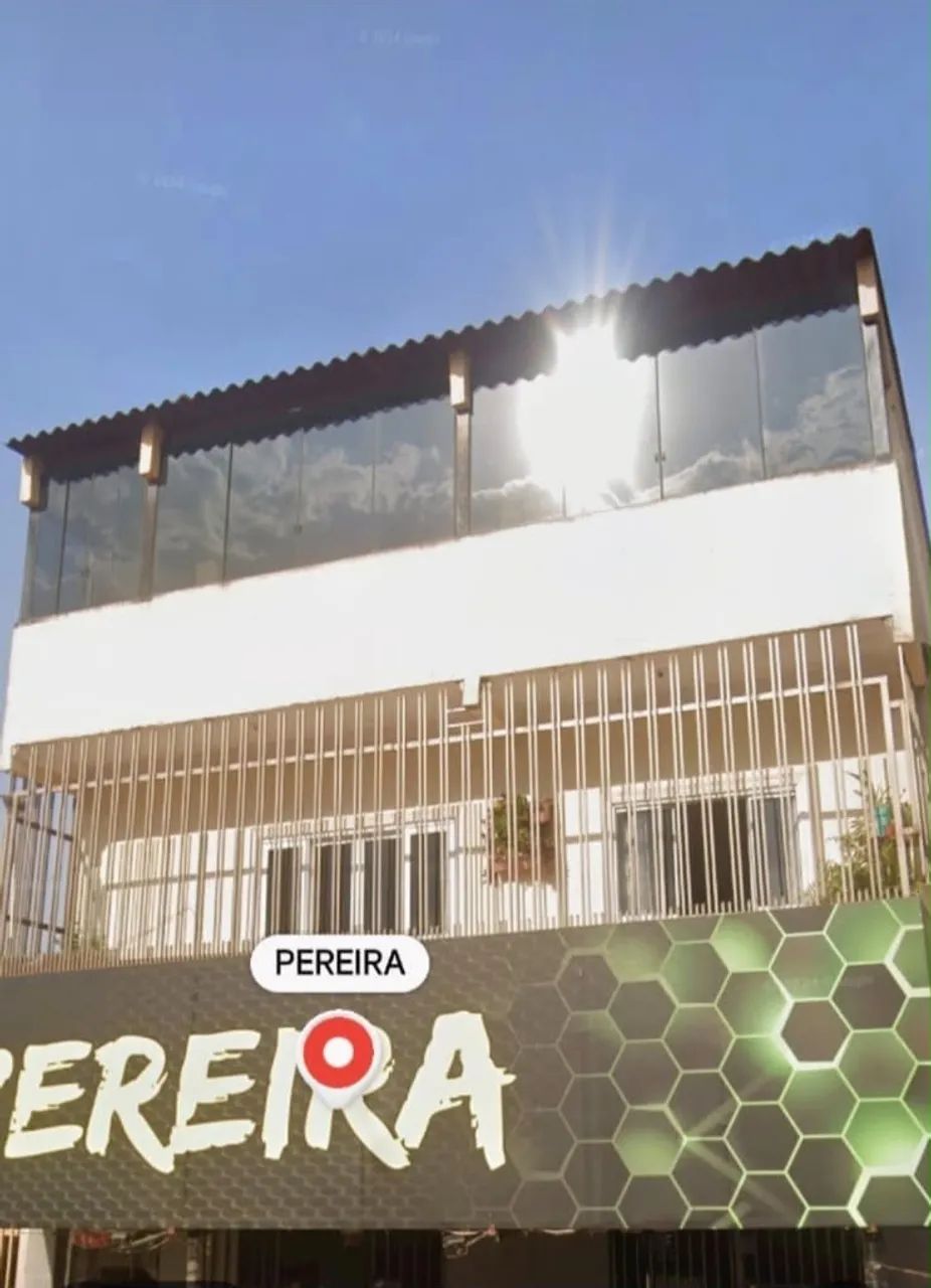 Vende-se sobrado no centro de SADE
