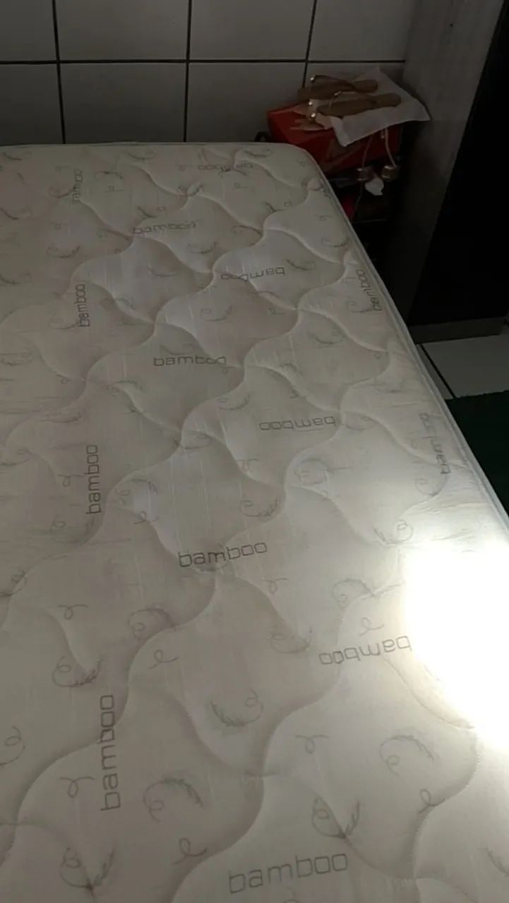 Cama solteiro  com base em perfeito estado  - Foto 3