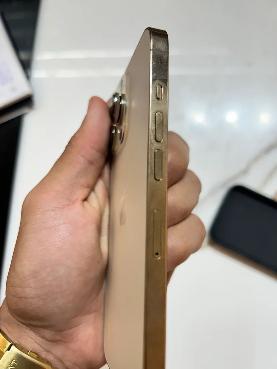 iphone 13 pro conservado  - Foto 4