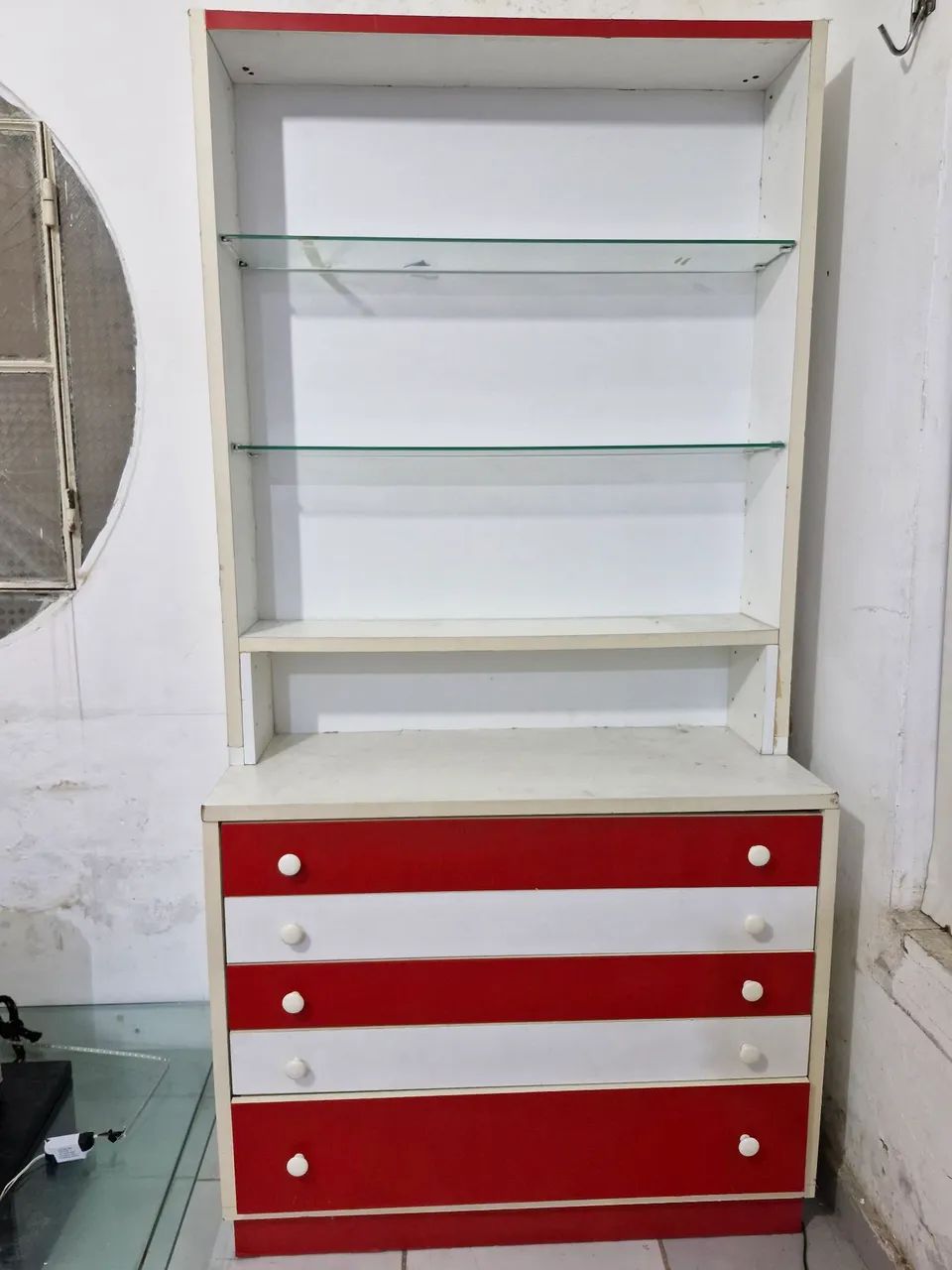 Vitrine lojas mdf e vidro