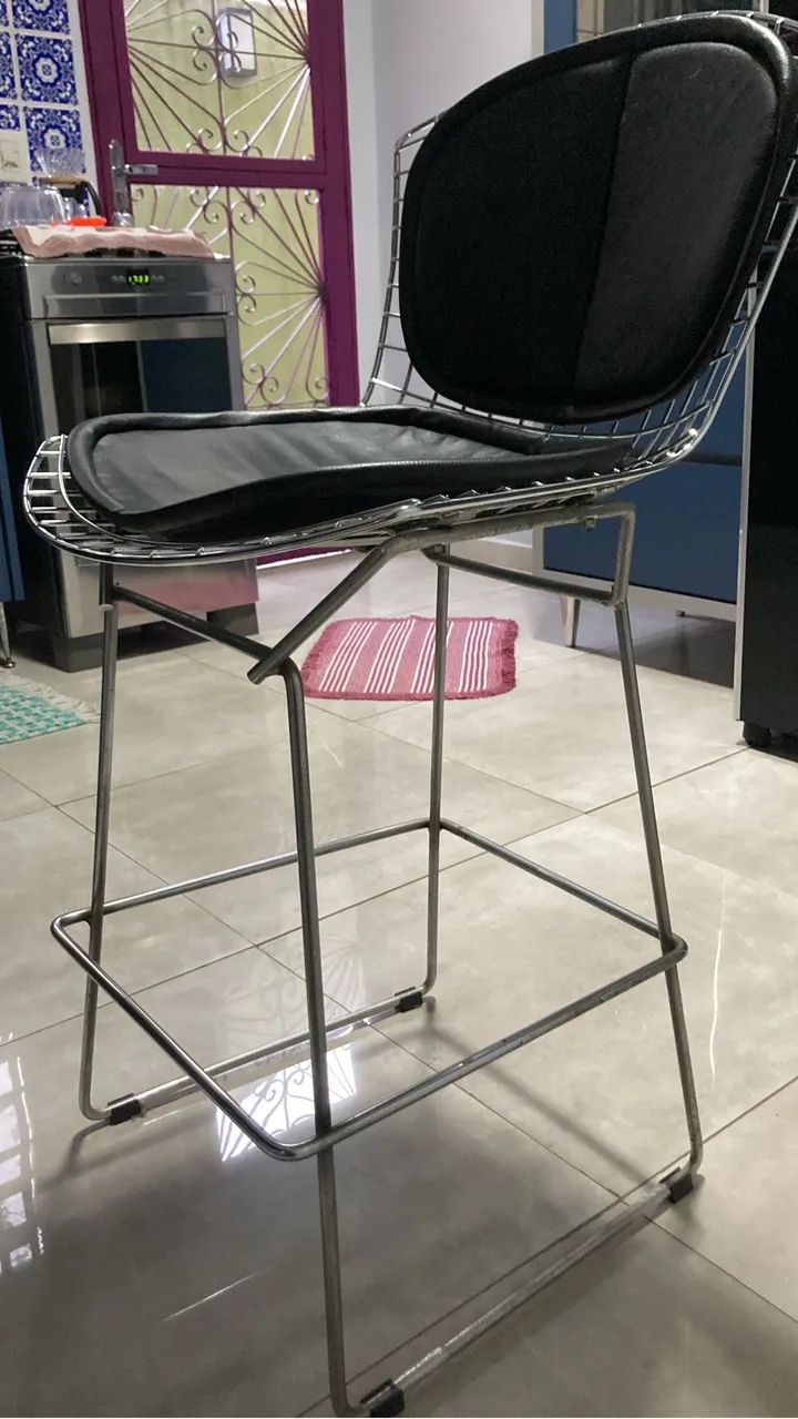 Vendo 4 Banquetas Bertoia 