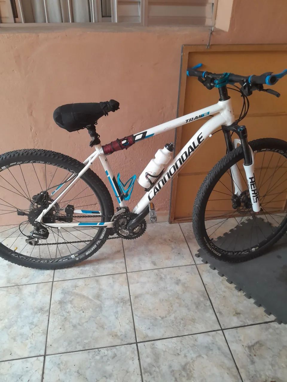 Bicicleta cannondale aro 29 mtb