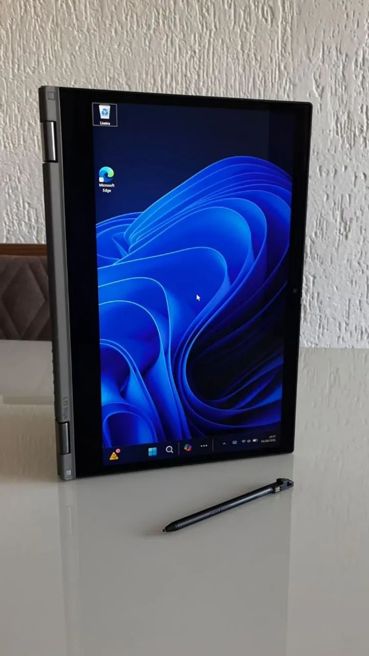 Notebook Touch screen Gira 360? + Caneta original 