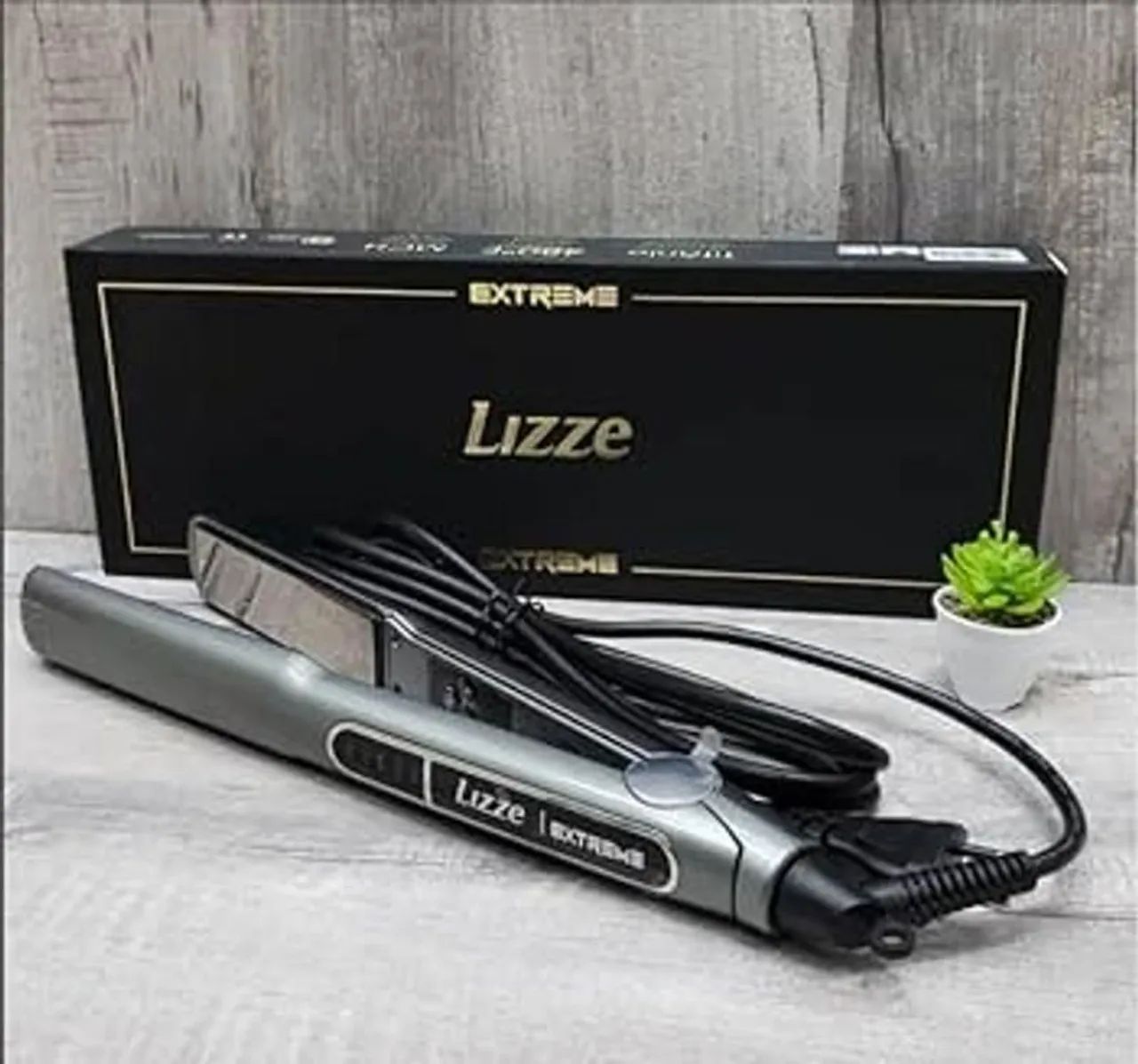 Prancha Lizz 110v nova