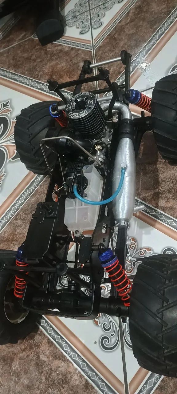 Automodelo Mad Force kyosho - Foto 2