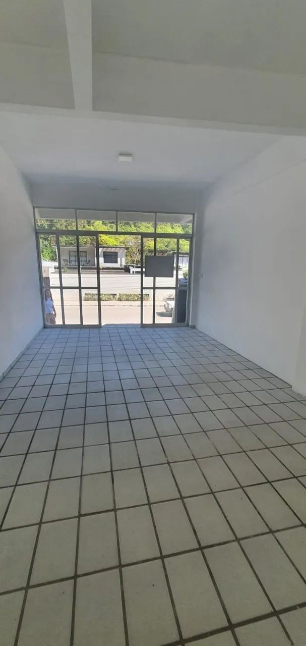 Sala Comercial térrea com 28m2 na Rua Azambuja em Brusque  - Foto 3
