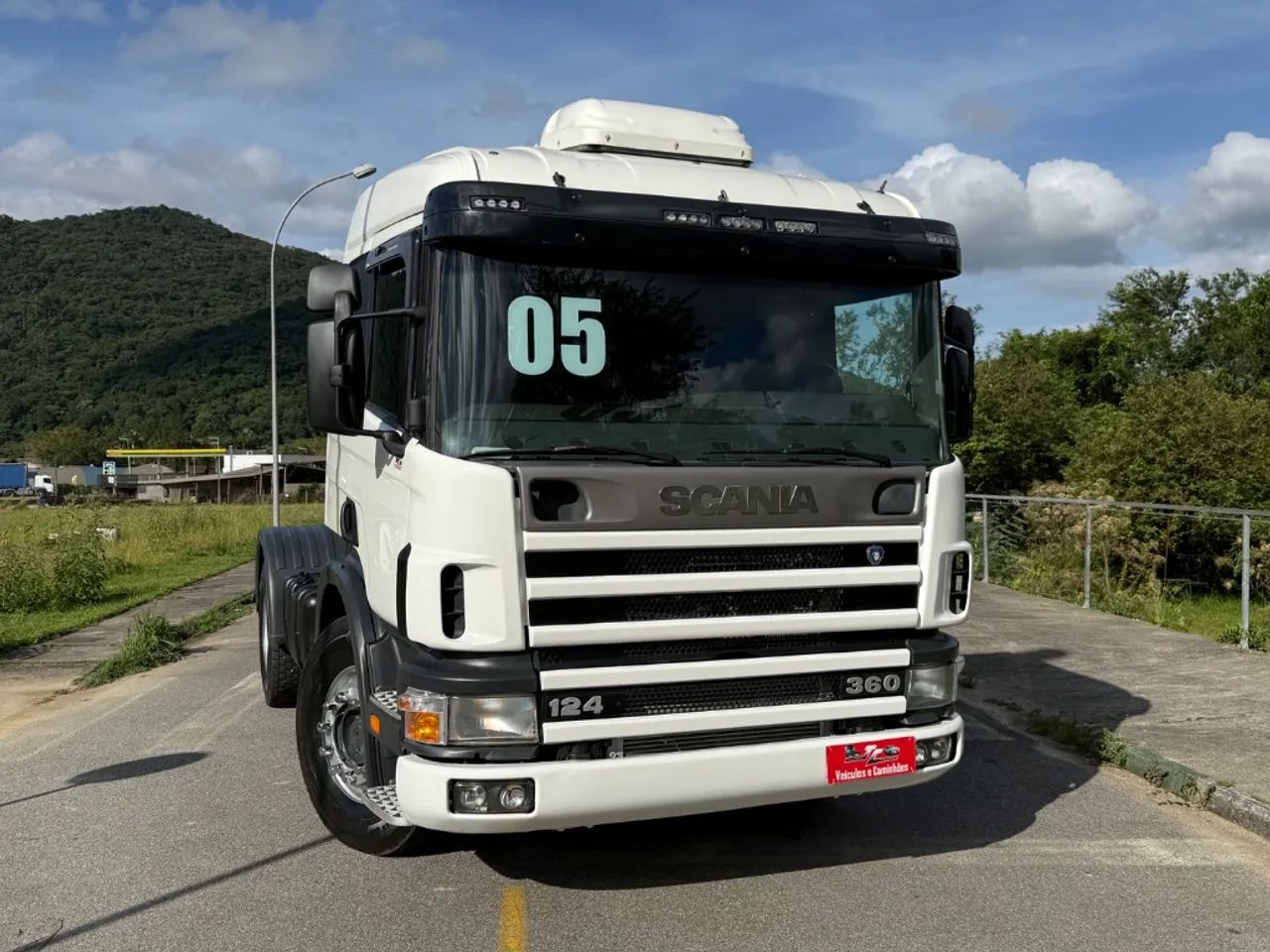 SCANIA P-124 360 ANO 2005 - Foto 2
