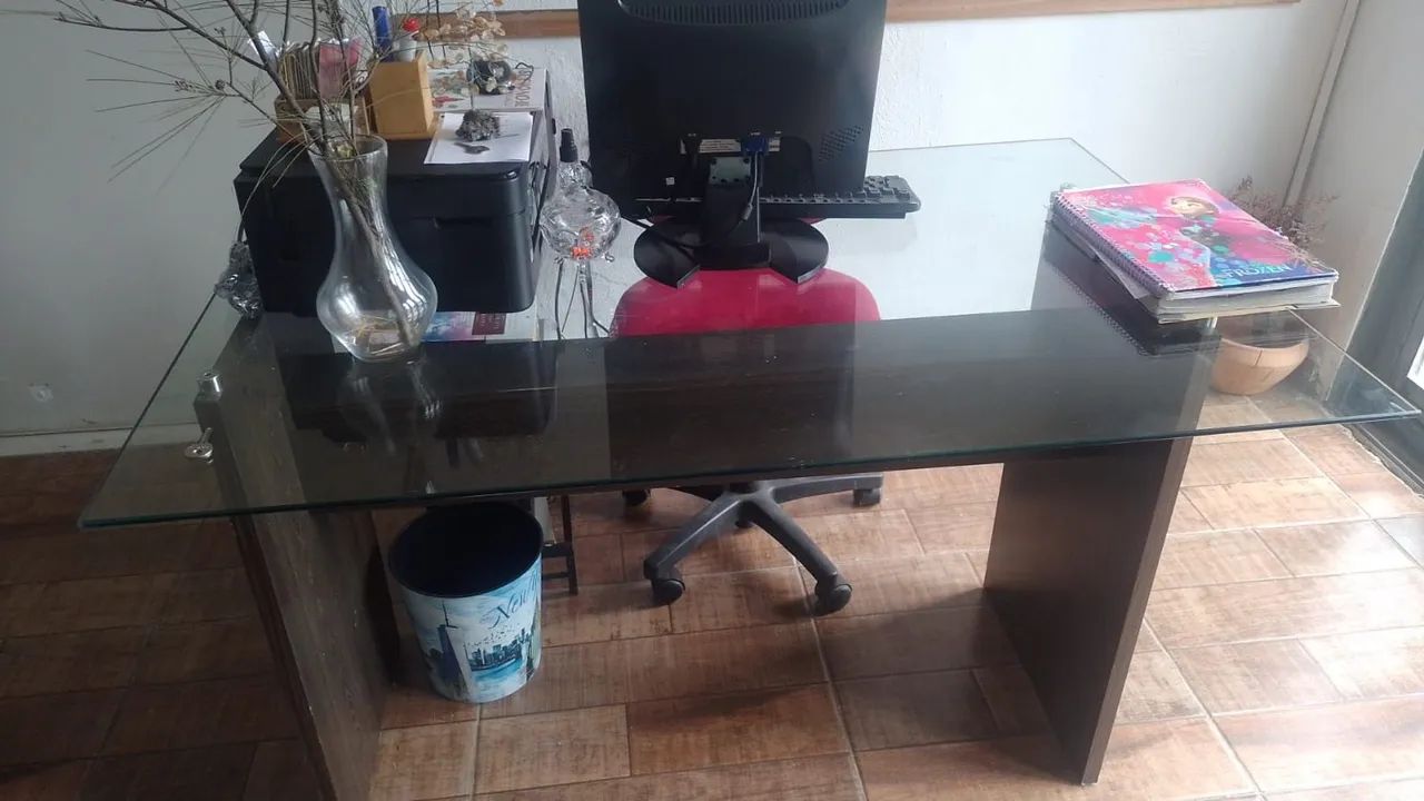 Mesa de tampo de vidro 65204103437953120