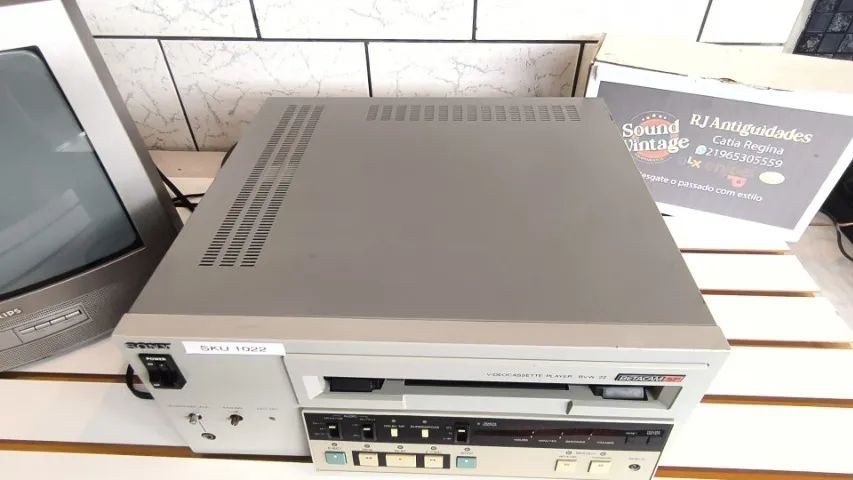 Sony BVW-22, um reprodutor de videocassete profissional de padrão broadcast,(betacam sp)  - Foto 4
