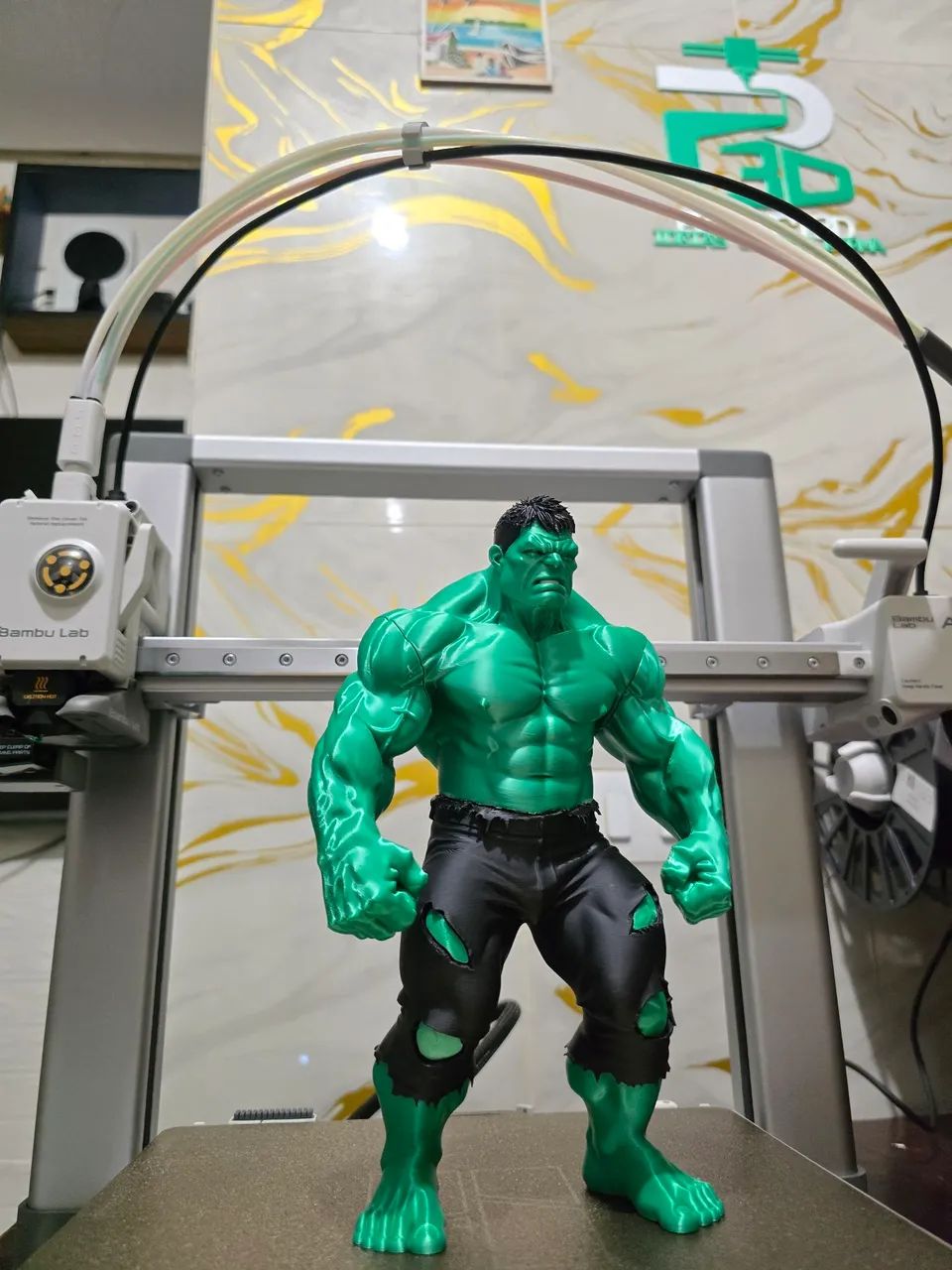 Hulk impresso em 3D 24cm - Foto 2
