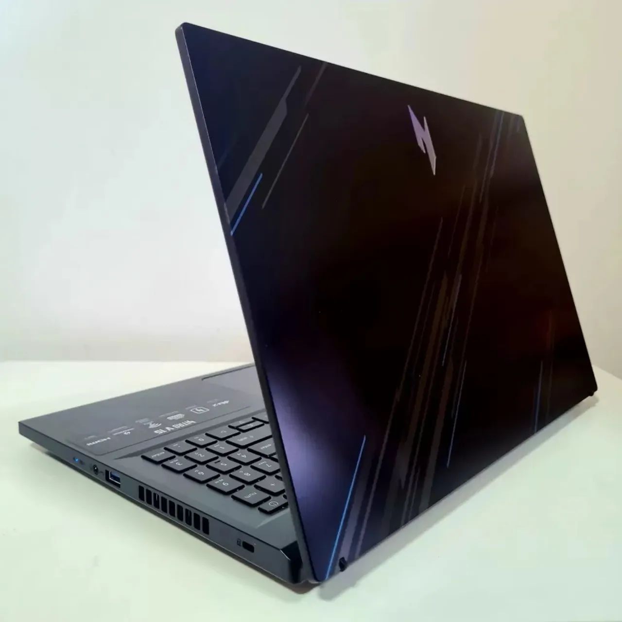 Notebook acer v15  - Foto 3