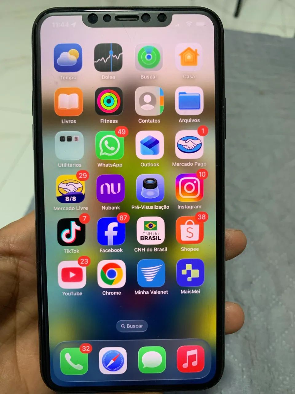 iPhone 11 Pro Max 256gb verde meia lua . 