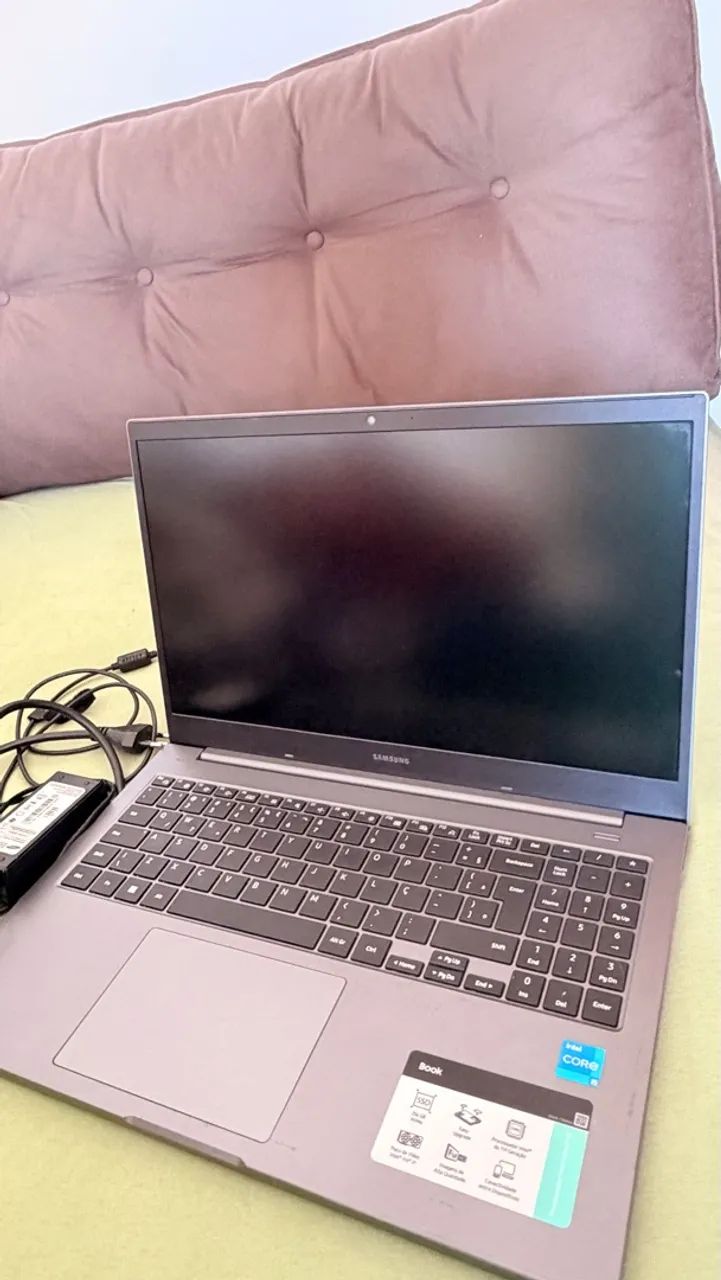Samsung Book ? Intel Core i5-1135G7 (11ª geração)