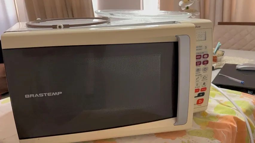 Forno microondas 