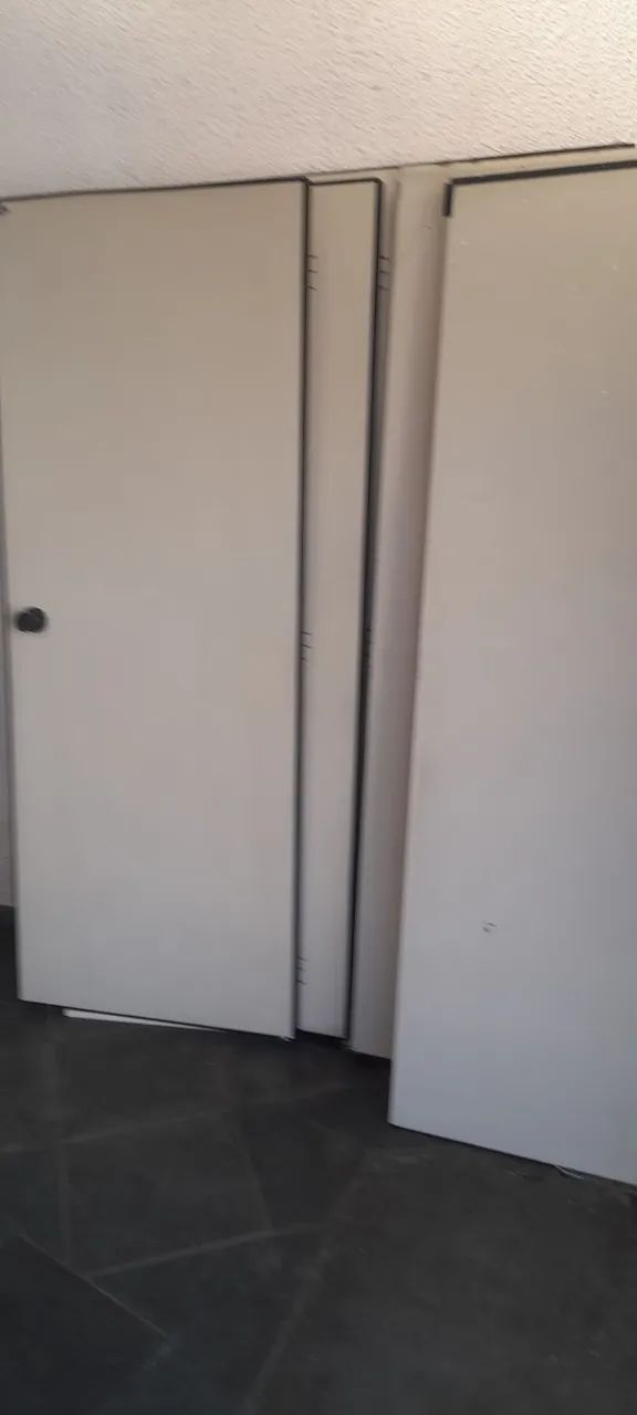 Divisórias e portas - Foto 2