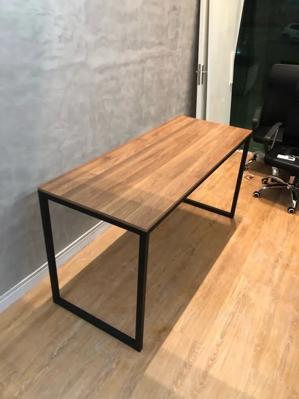 MESA INDUSTRIAL   - Foto 2
