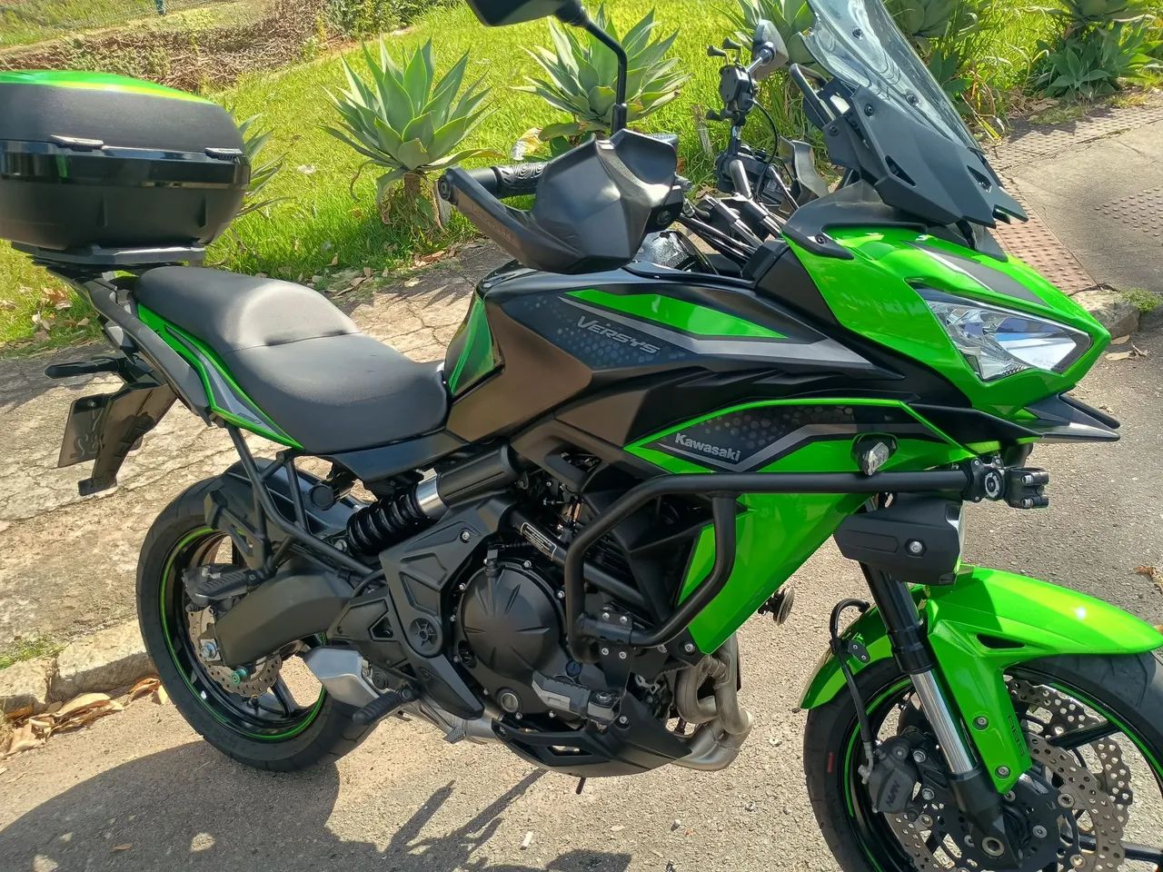 Versys tourer 650 super conservada  - Foto 4