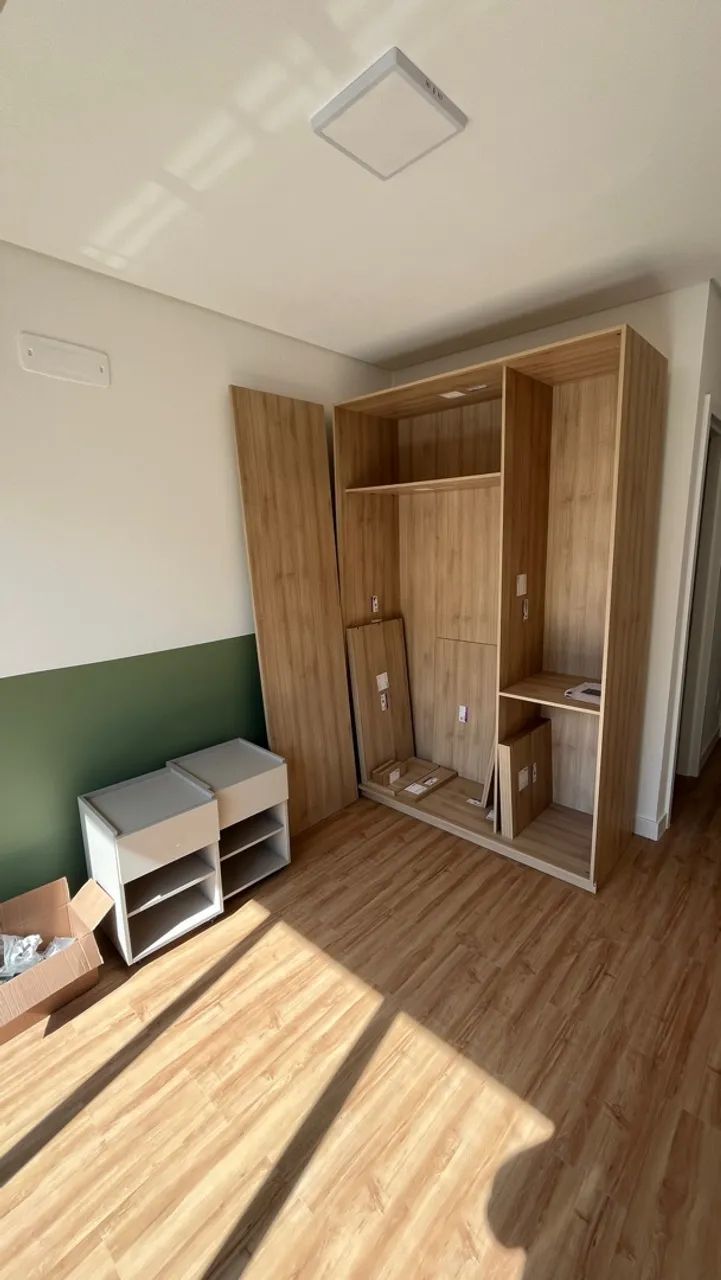 Procuro ajudante de montagem de móveis  - Foto 2