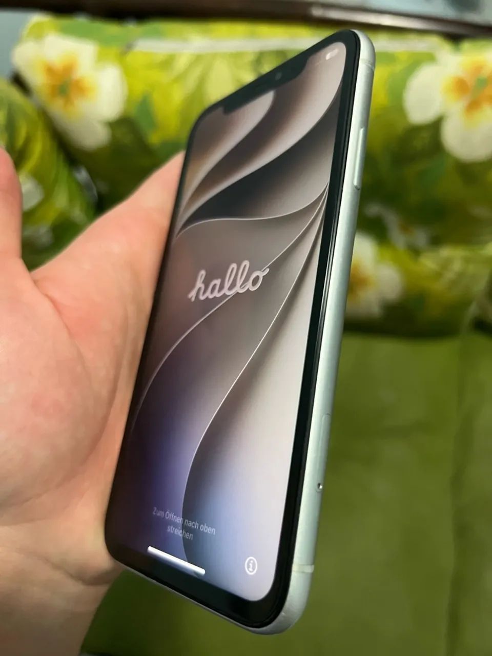 Iphone 11 Branco 64gb Apple - Foto 3