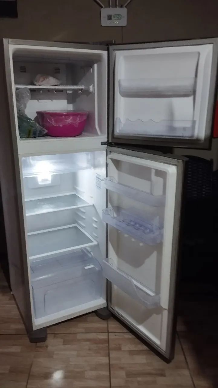 Geladeira Electrolux duplex inox - Foto 3