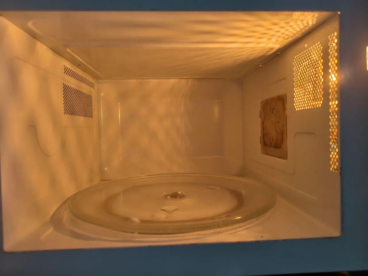 Microondas Eletrolux 21l - Foto 2