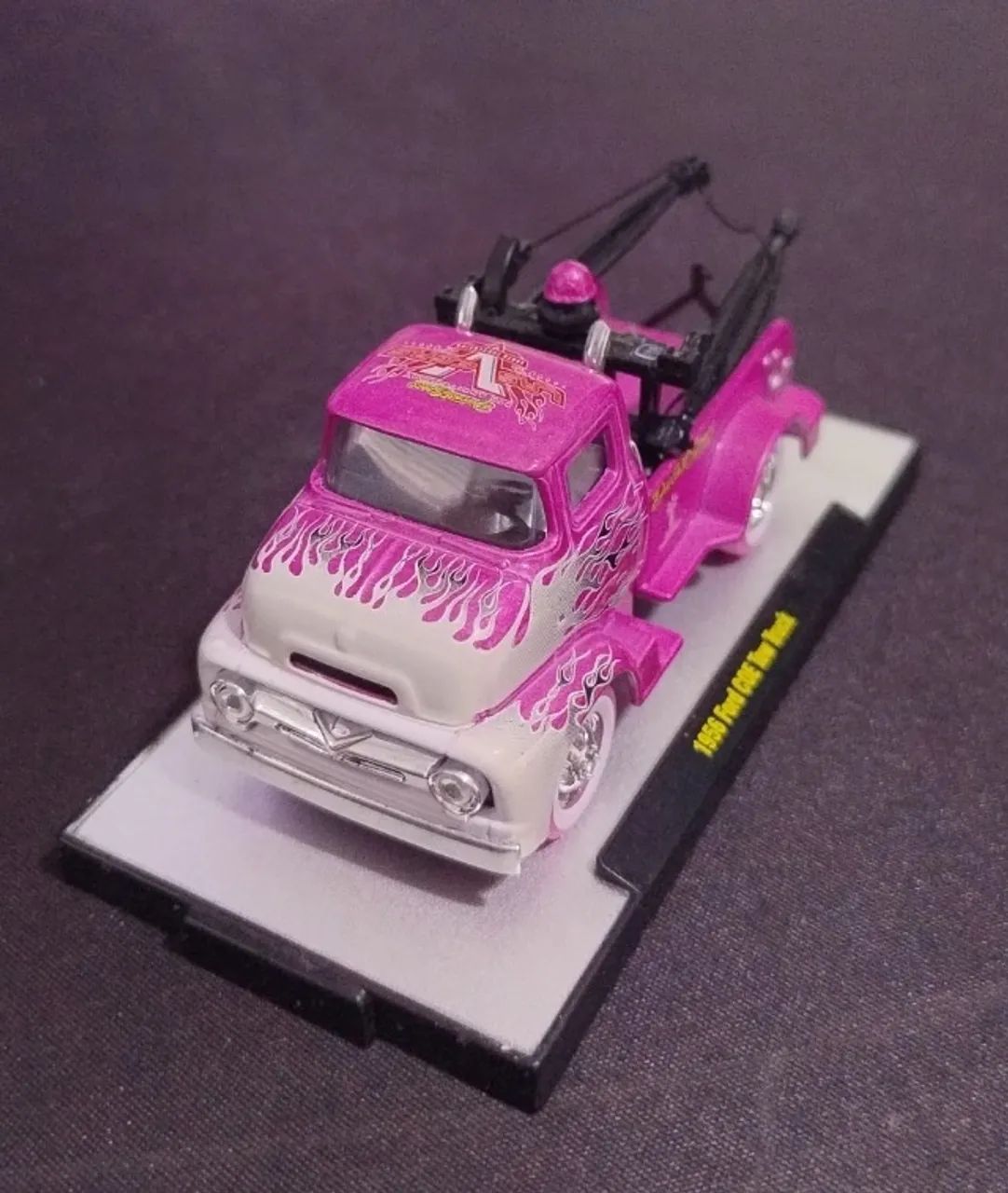 Miniatura Ford COE guincho