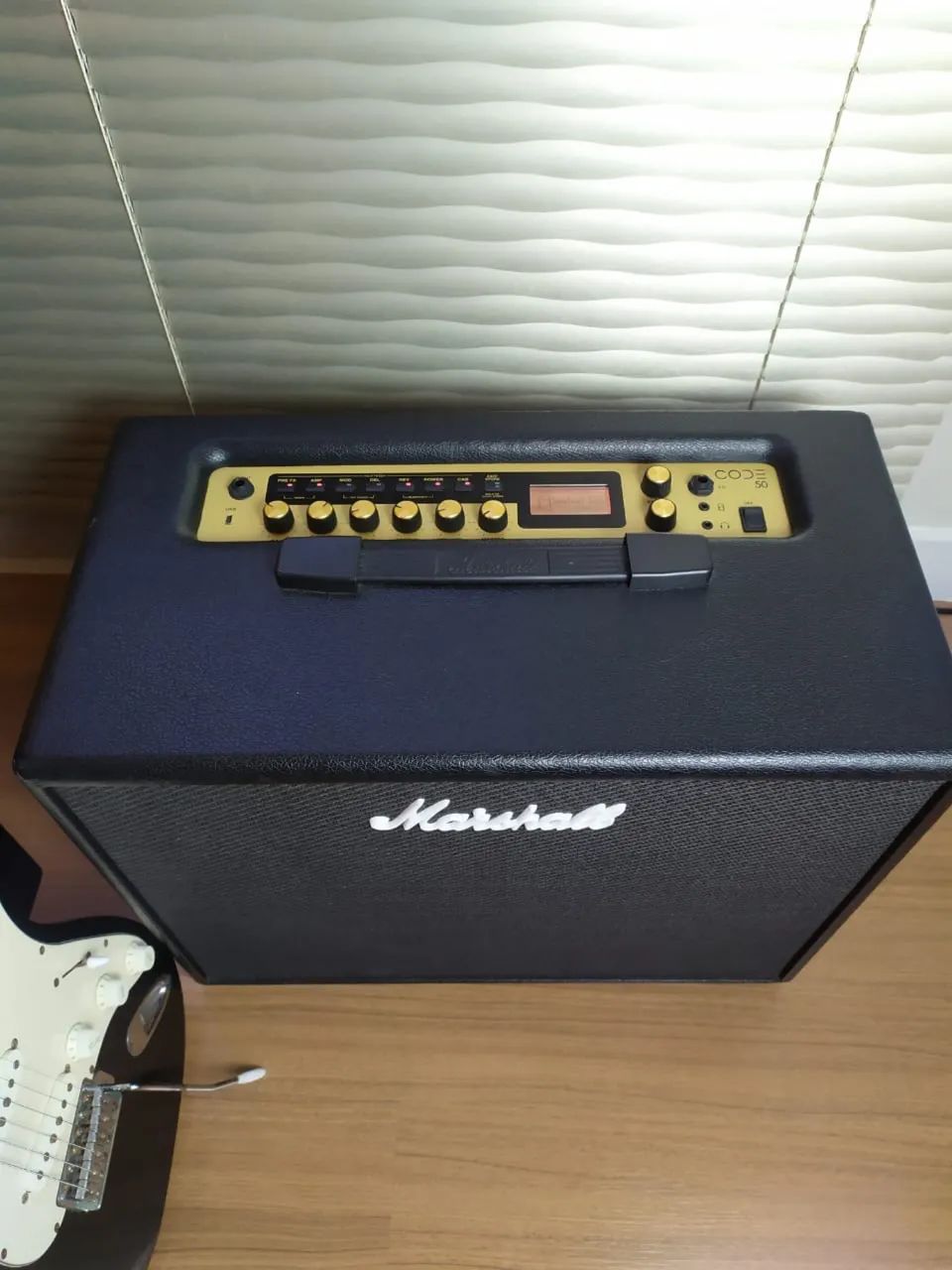 Amplificador Marshall code 50 - Foto 4