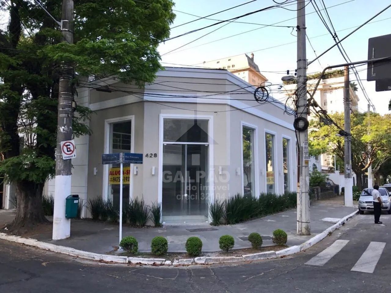 Oportunidade imóvel de esquina moderno, pronto para uso com ar condicionado e pé direto du - Foto 3