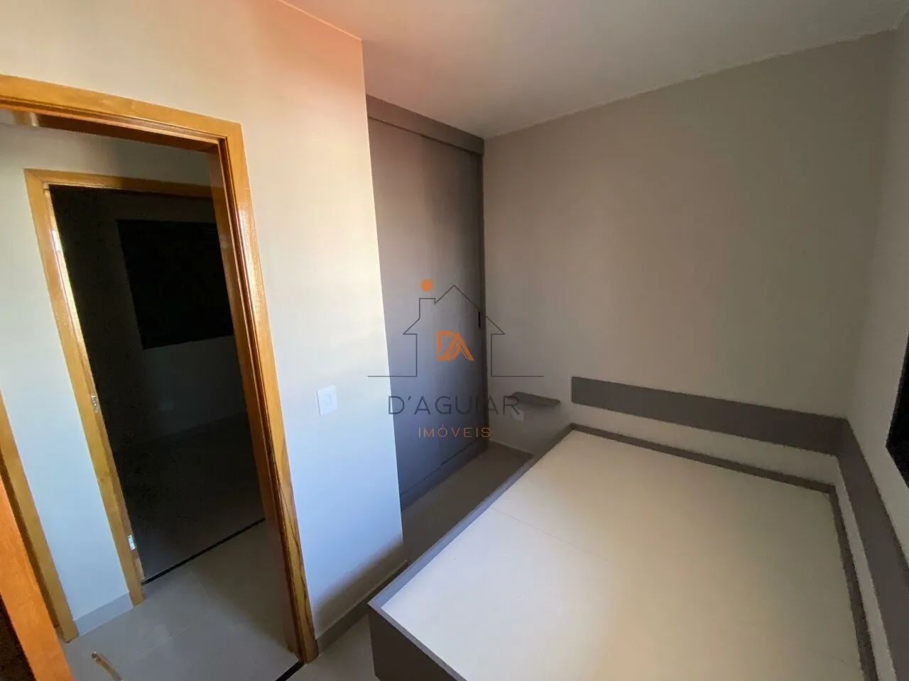 Apartamento para alugar no bairro Vila Mazzei com 47 m² e 2 dormitórios/quartos. - Foto 3