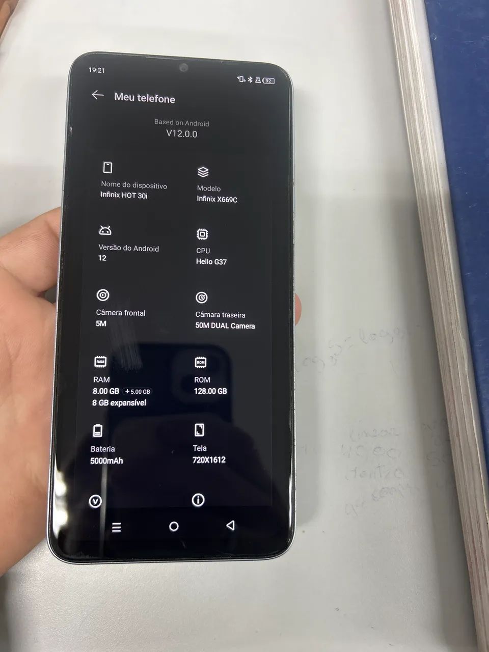 Infinix HOT 30i 