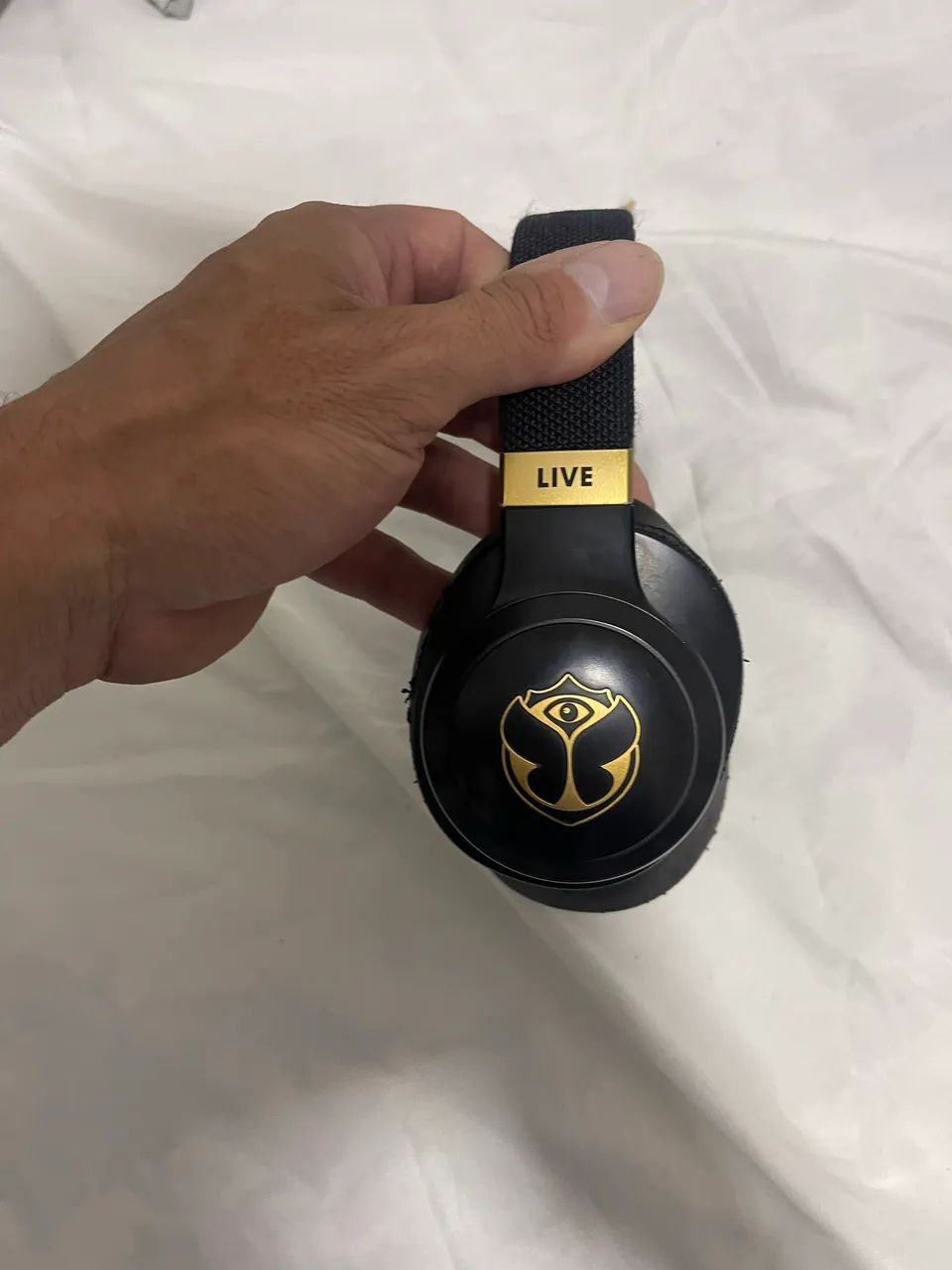 Fone JBL edição tomorrowland - Foto 2