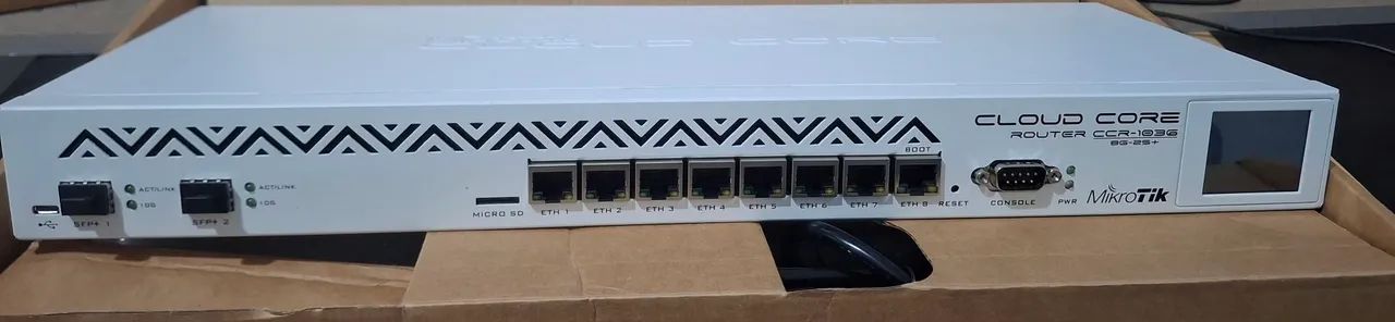Mikrotik Cloud Core Router Ccr1036-8g-2s  - Foto 4