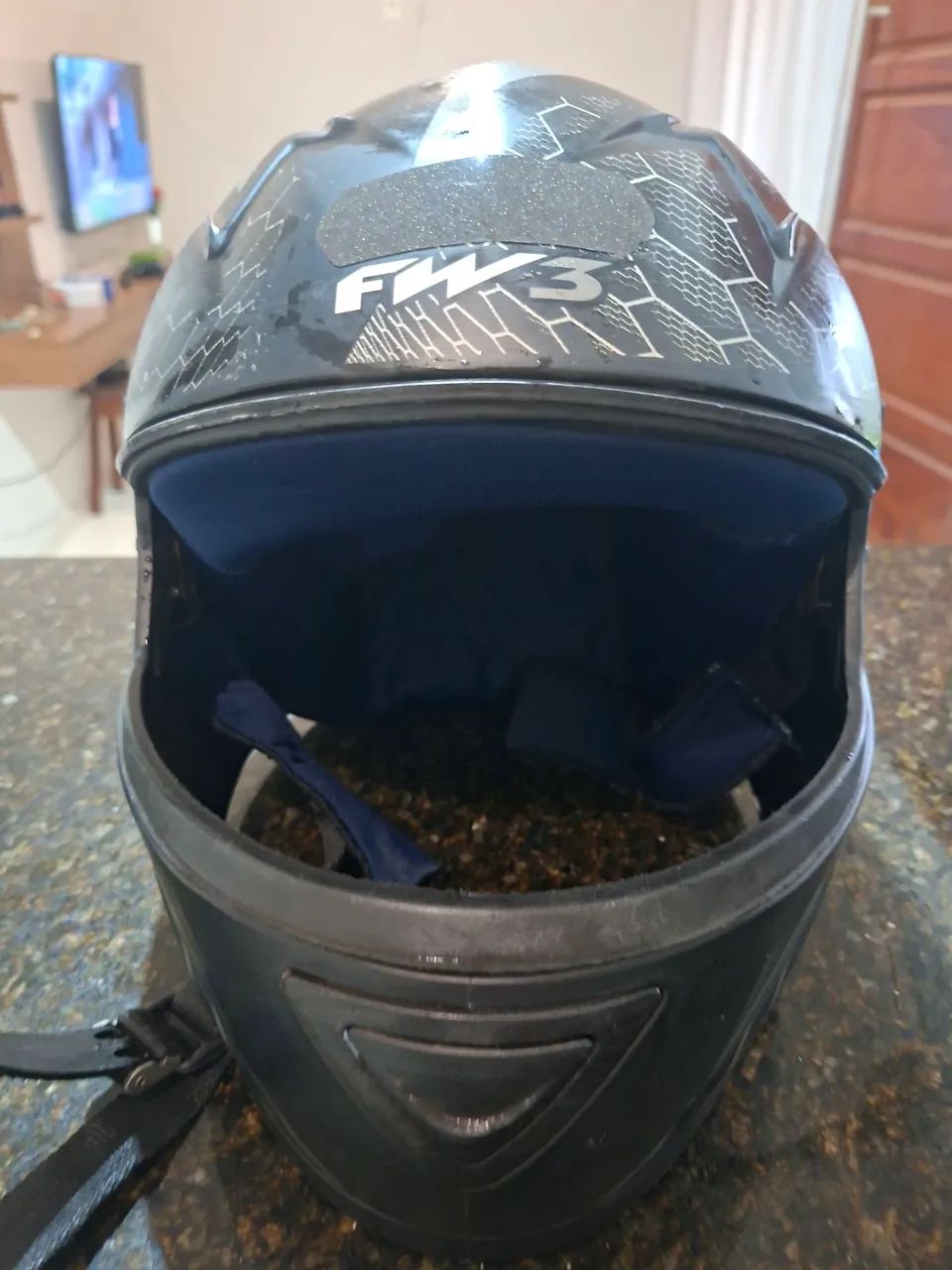 Capacete Fw3 gt2 sem viseira em ótimo estado  - Foto 4