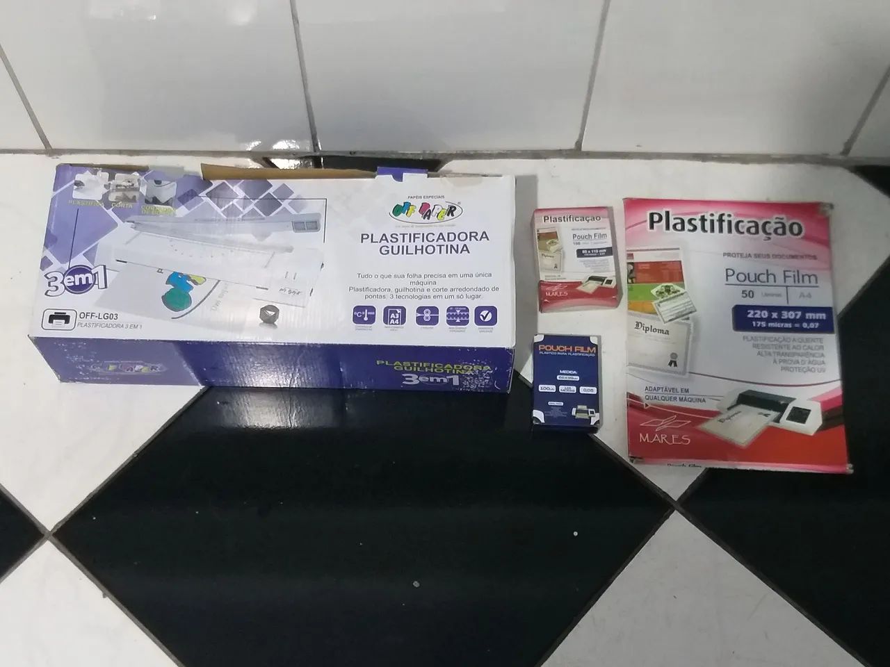Plastificadora Off Paper e Encadernadora Excentrix