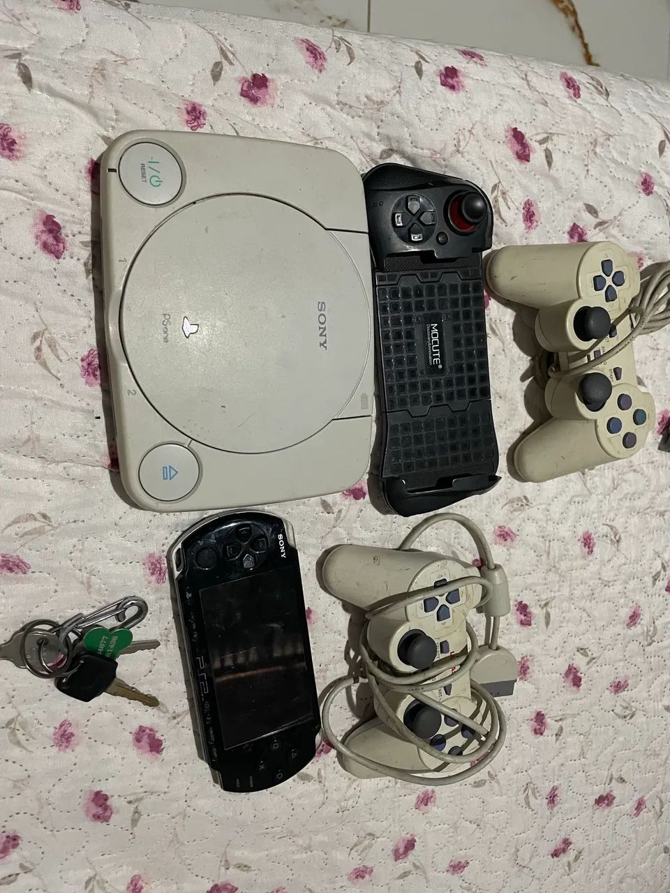 Ps1 com 2 controles e memory card  - Foto 2
