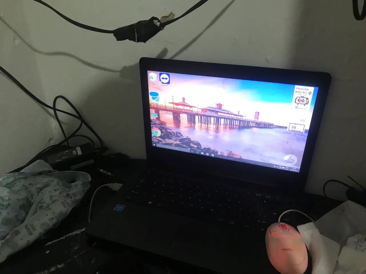 Vendo notebook por apenas 400 - Foto 4