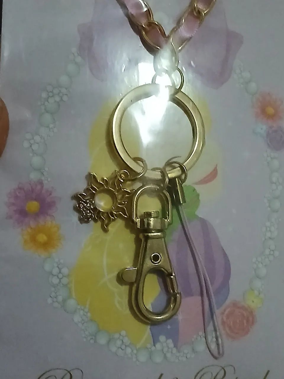 Strap de celular tema Rapunzel - Foto 4