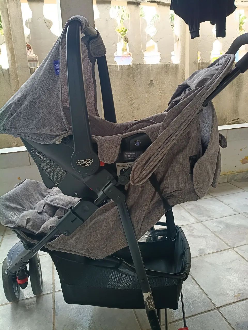 Carinho com bebê conforto  - Foto 3