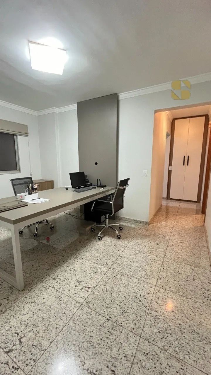 Apartamento no edifício NEWYORK com 165M², 3quartos sendo 2 suites, 1 closet, planejados e - Foto 2